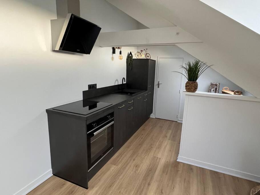 Appartement T3 Coeur De 디난 외부 사진