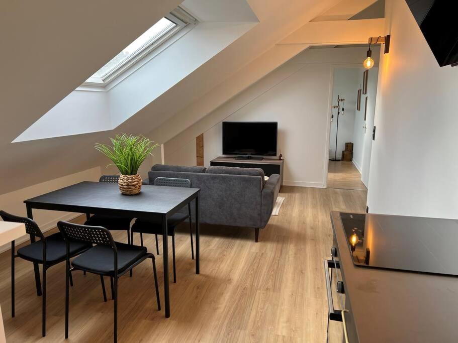Appartement T3 Coeur De 디난 외부 사진
